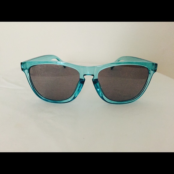 Blue Jelly Sunglasses Shades Men Women Unisex - Picture 2 of 5
